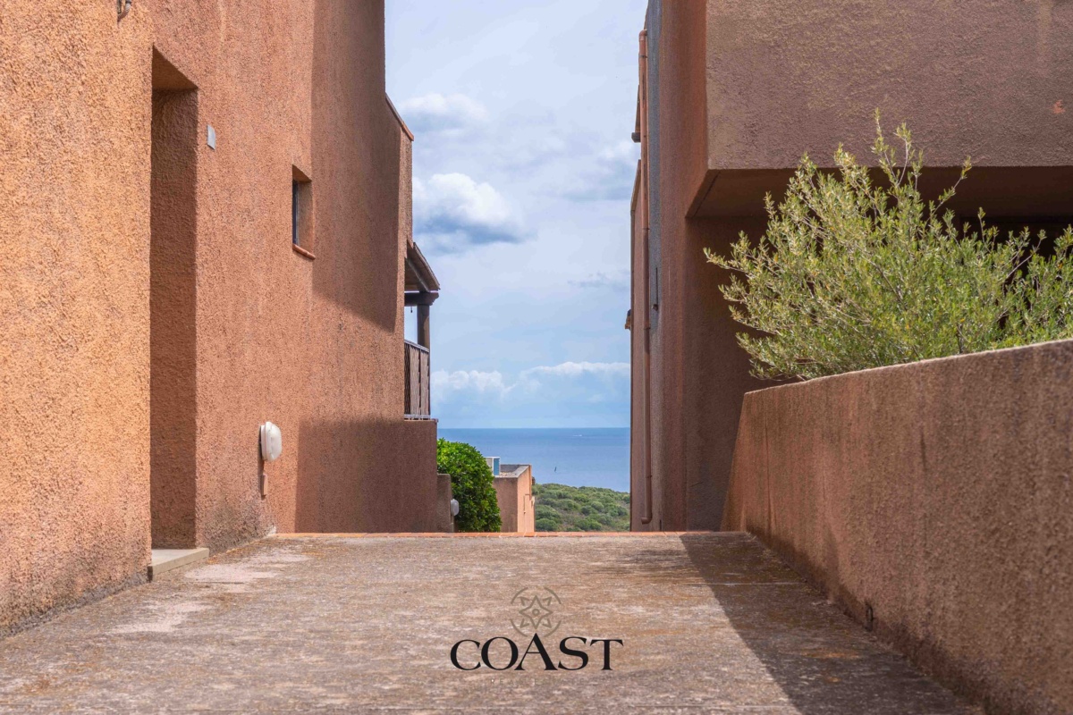 Appartamento a Cugnana vista mare